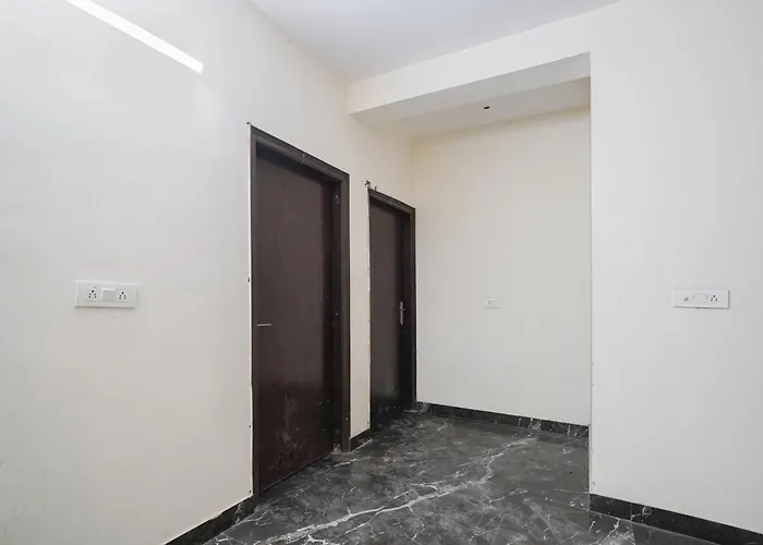 Hotel O Vishnu House