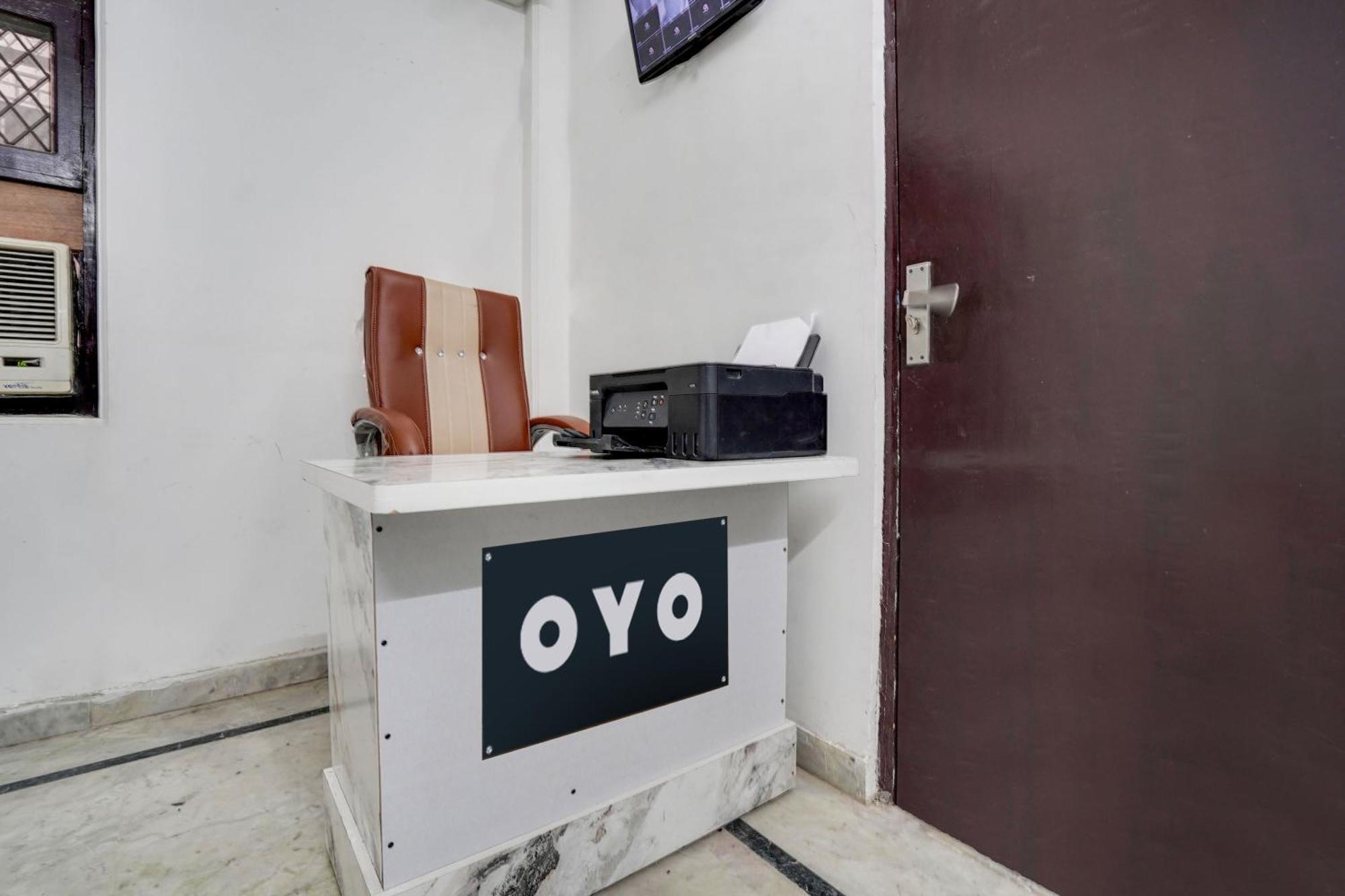 O Vishnu House Hotel New Delhi